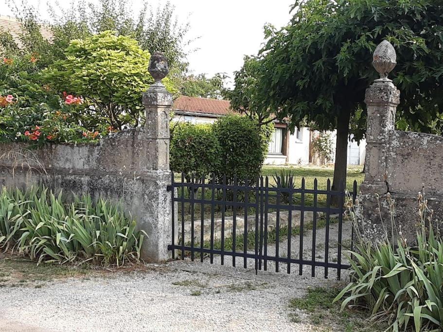 Verdun-sur-le-Doubs Les Annexesヴィラ エクステリア 写真